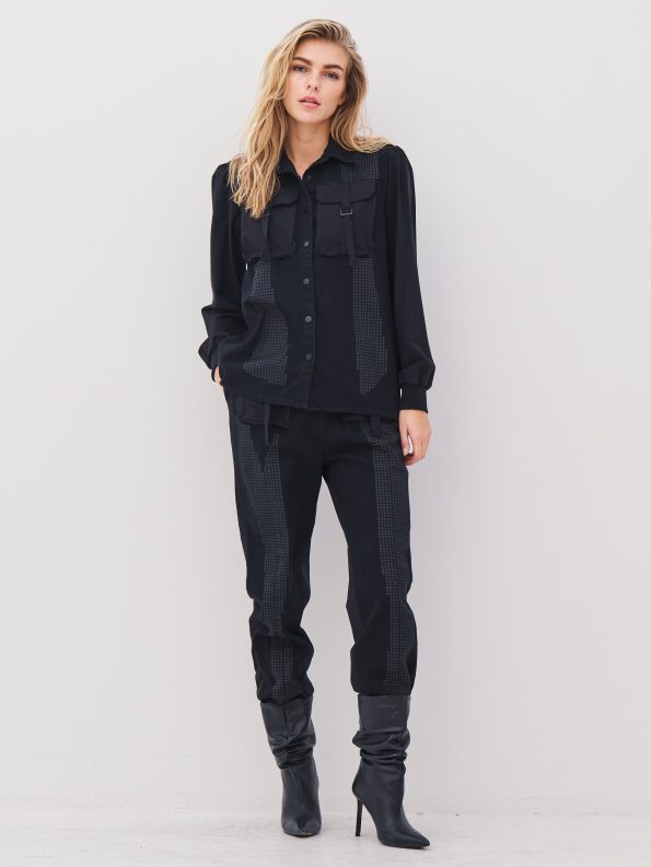 AJO_trousers-Trousers-8500-10-Black-1