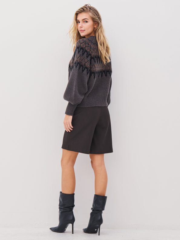 AMALIE_shorts-Shorts-8547-15-289_Brown-3