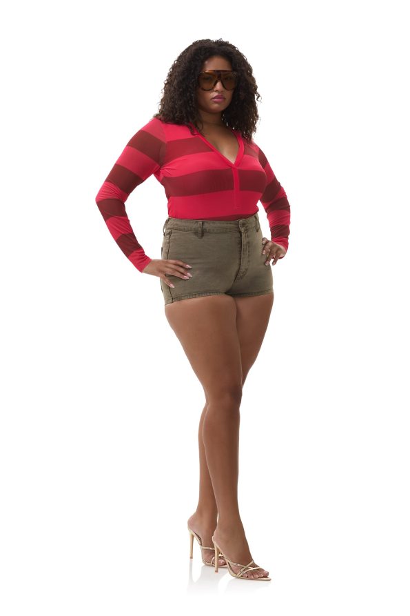 P_HARRIS_STRAWBERRY_STRIPE-0820_b66b7023-c2ab-4fff-ae46-521dbe1fedec